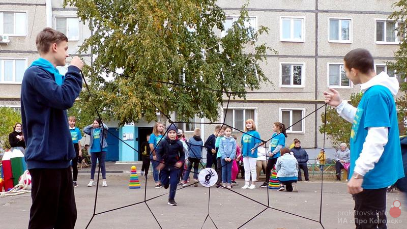 051020PrDvor4
