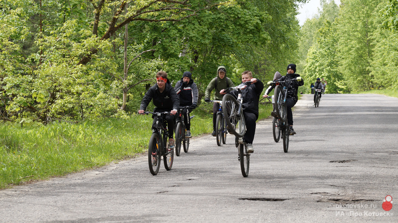 090524avto velo1