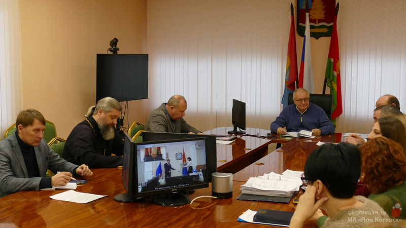 121224antikomissiya
