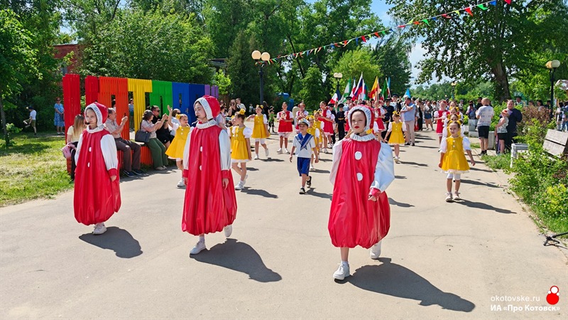 В Котовске прошел седьмой фестиваль Неваляшки