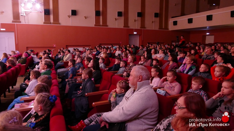 261119teatr2